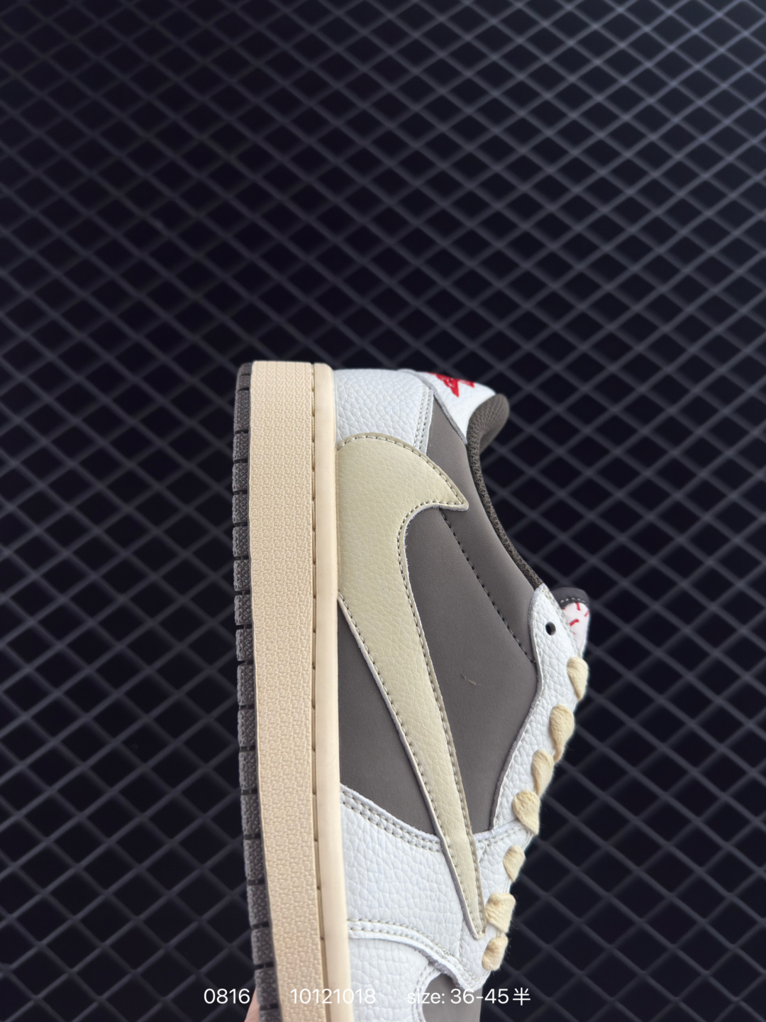 Travis Scott x Air Jordan 1 ” Reverse Mocha “